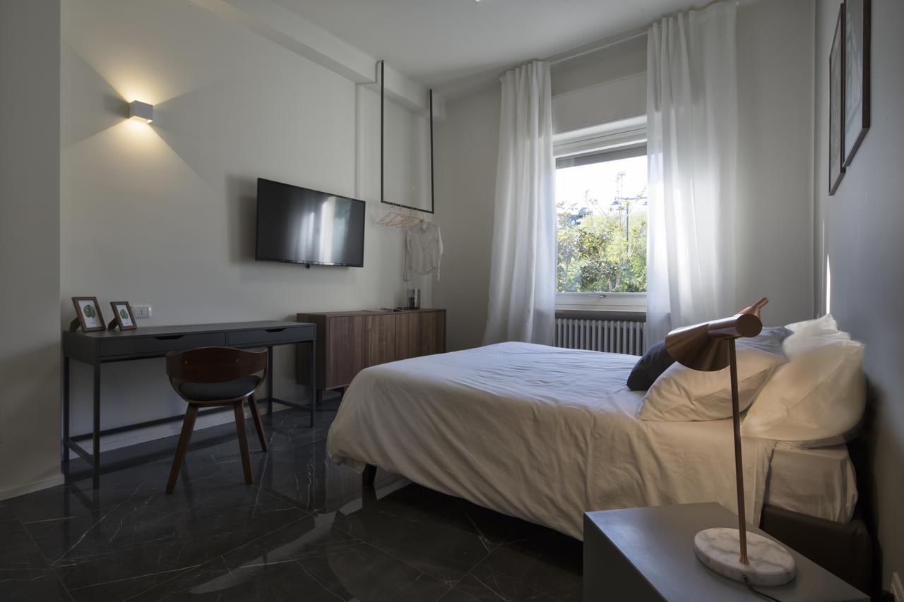 Suite Vogue Stazione Voghera Exteriér fotografie